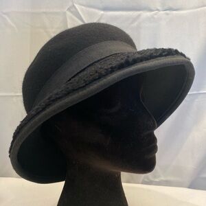 Elegant Vintage 90s Black Wool Bucket Hat Fedora, Made in Italy